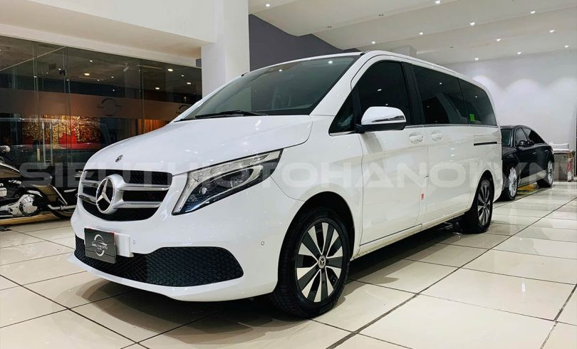 Mercedes V250 2020 màu trắng